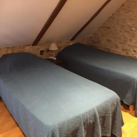 La Source Gilhodes Castelnau-de-Mandailles