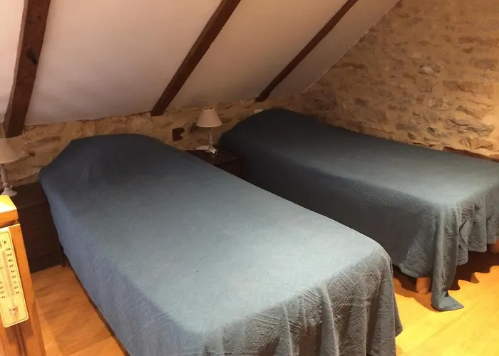 La Source Gilhodes Castelnau-de-Mandailles