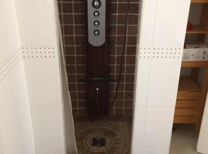 Affittacamere La Source Gilhodes 3*