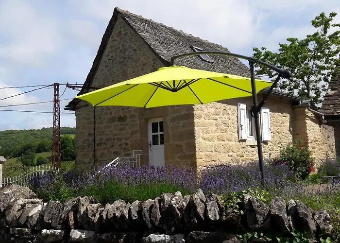 La Source Gilhodes Castelnau-de-Mandailles