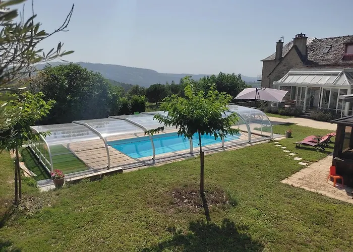 La Source Gilhodes 3* Castelnau-de-Mandailles