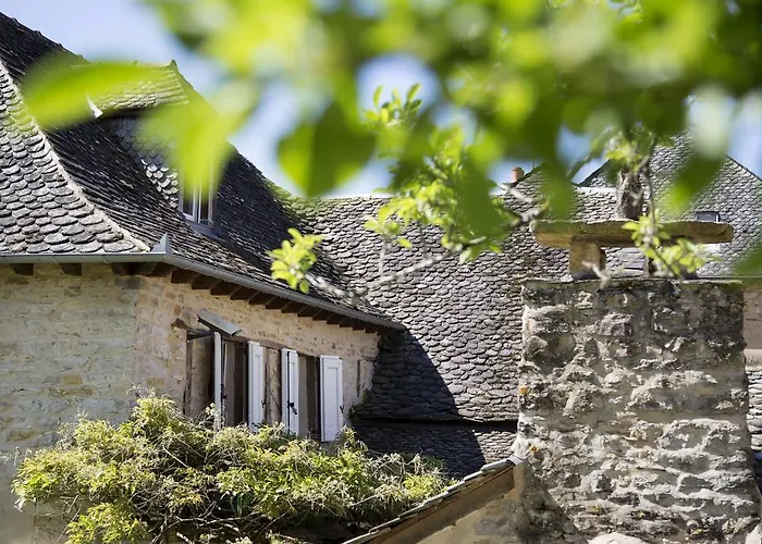 La Source Gilhodes Castelnau-de-Mandailles