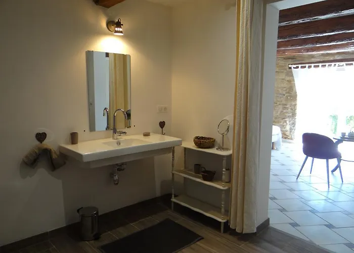 La Source Gilhodes 3* Castelnau-de-Mandailles