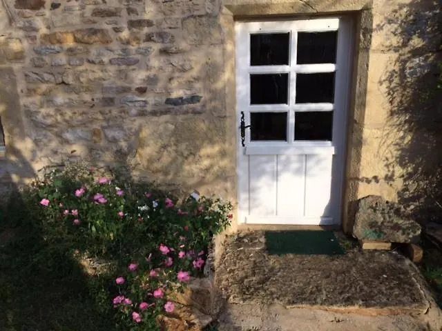 La Source Gilhodes Castelnau-de-Mandailles