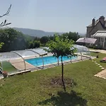 La Source Gilhodes 4* Castelnau-de-Mandailles