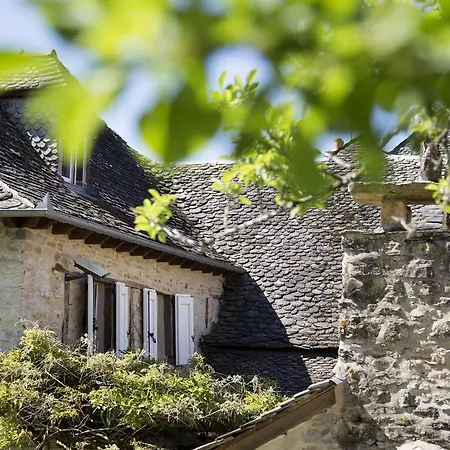 La Source Gilhodes Castelnau-de-Mandailles