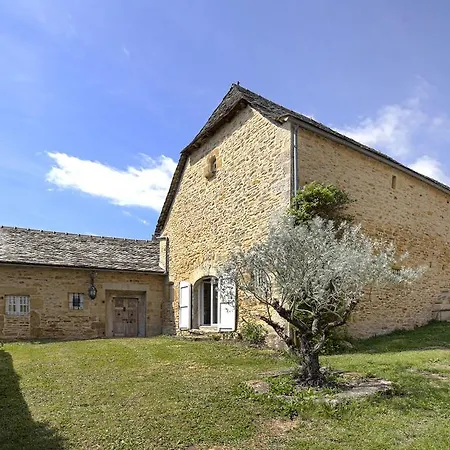 La Source Gilhodes 3* Castelnau-de-Mandailles